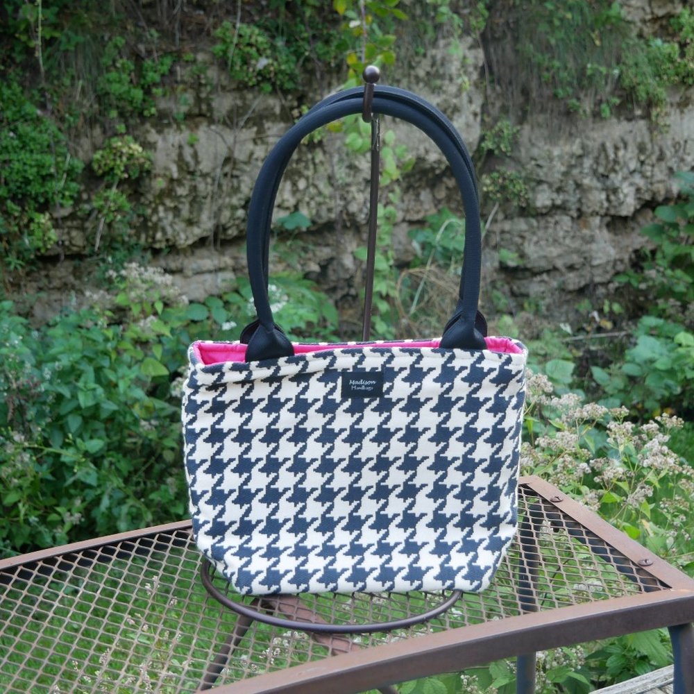Madison Handbags Houndstooth Shoulder Bag